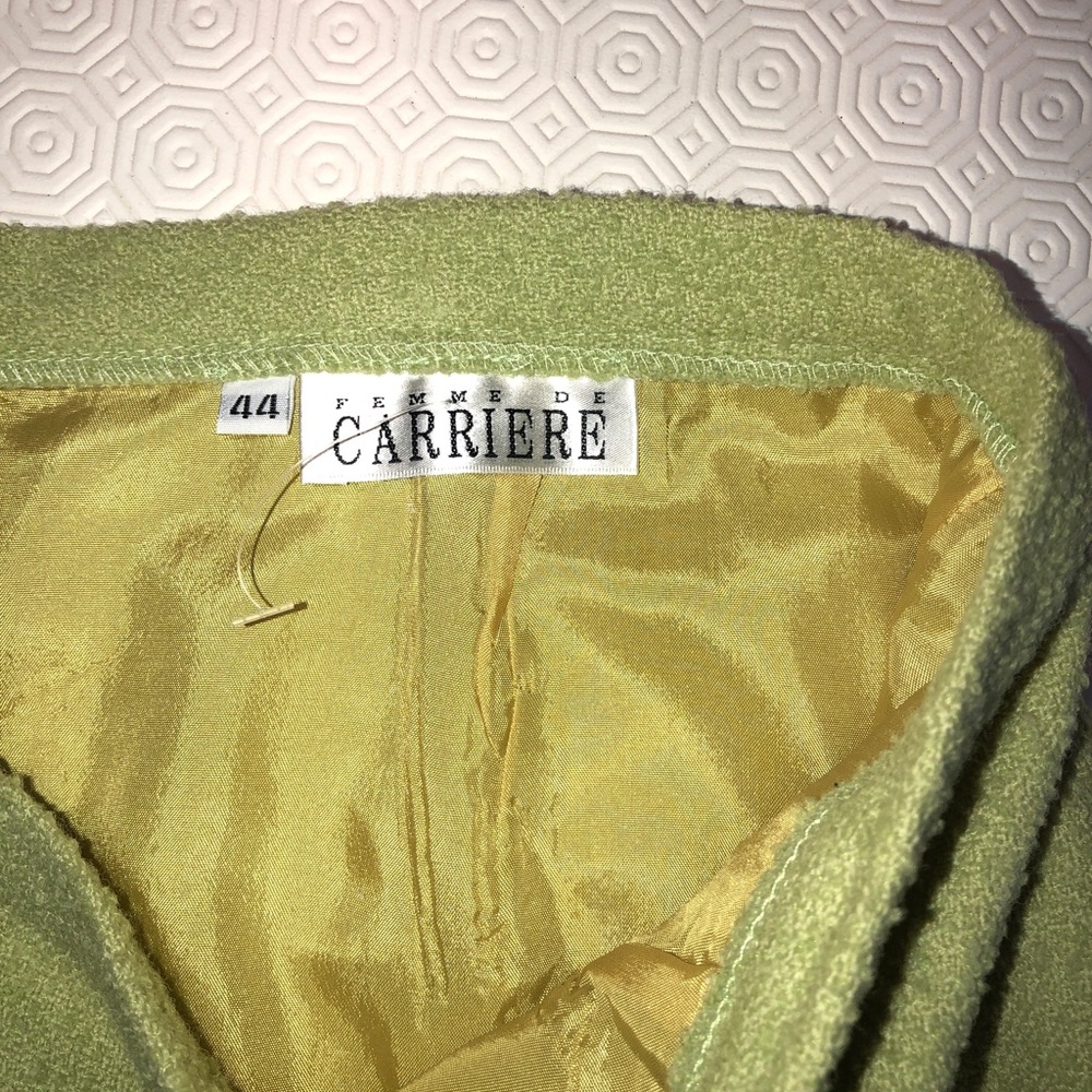 Femme de Carriere Ladies Suit - Picture 3 of 6